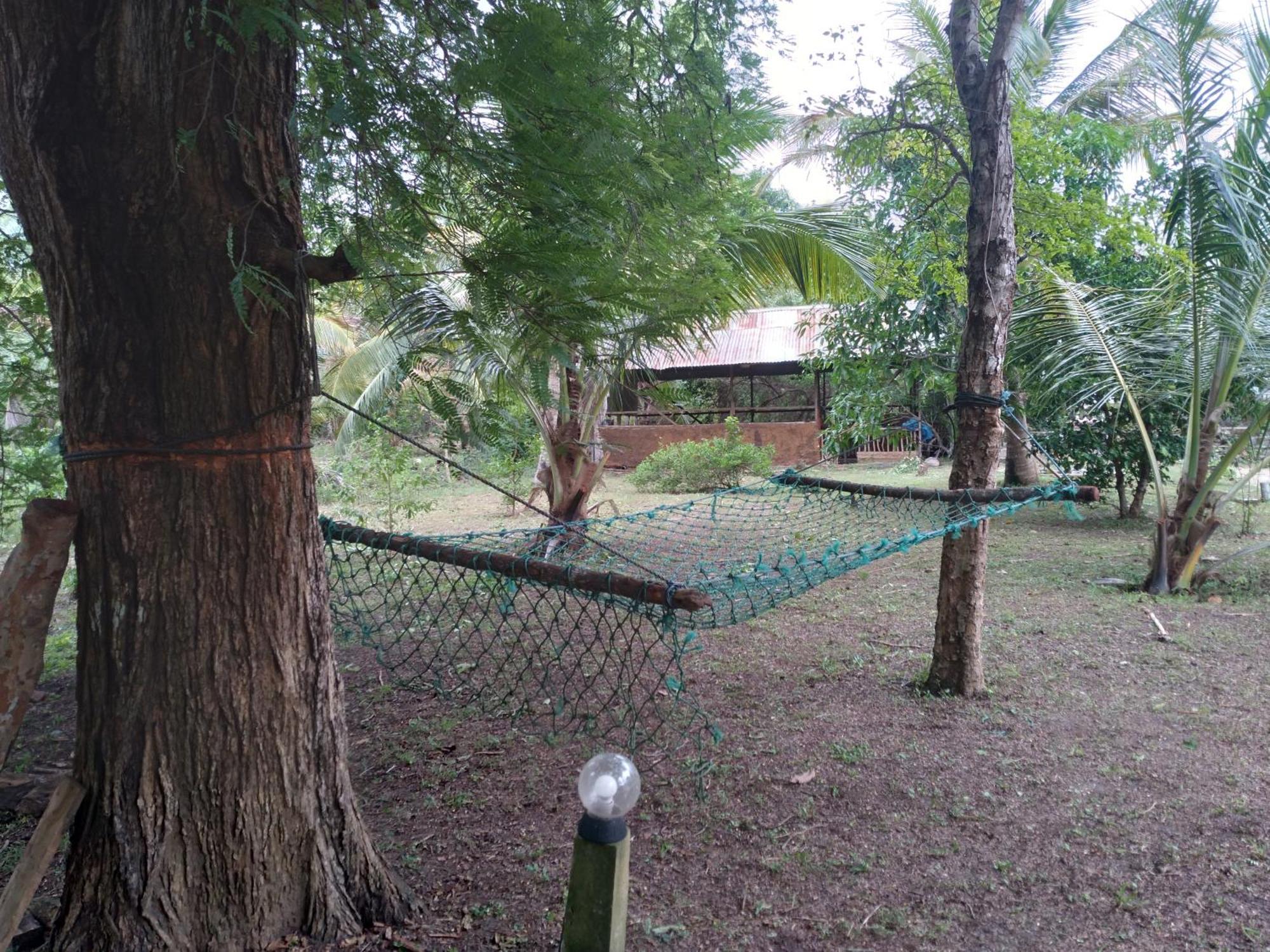 Soma Cabana, Homestay & Restaurant Tangalle Exteriör bild