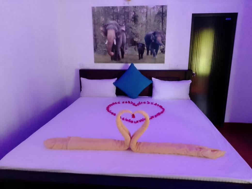 Soma Cabana, Homestay & Restaurant Tangalle Exteriör bild